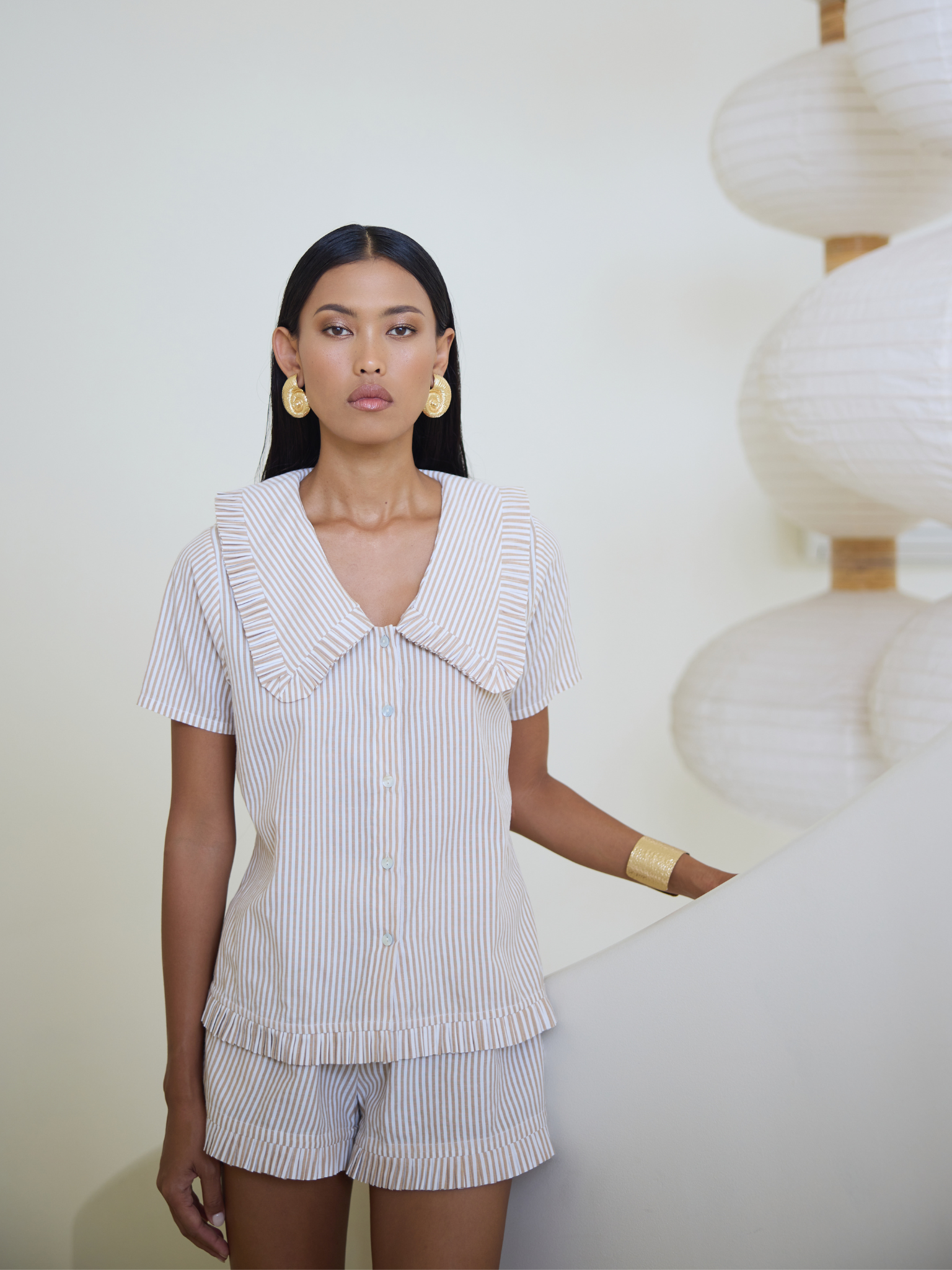 KIKI SEERSUCKER STRIPE SET IN NUTMEG – WOMEN’S STRIPED CO-ORD SHORTS AND TOP