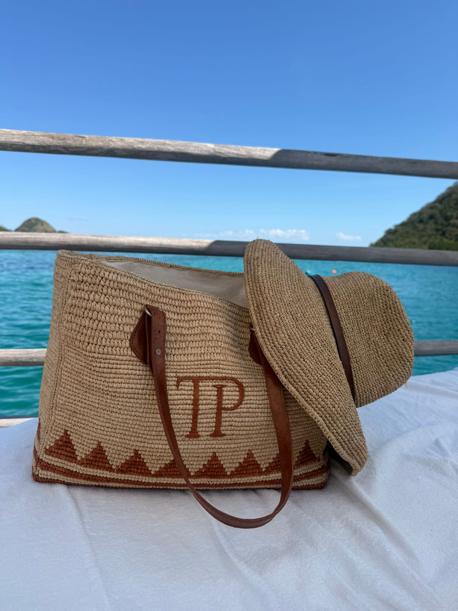 Nikoi Raffia Tote Earth